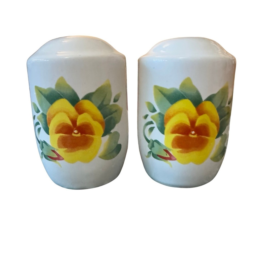 Vintage Corelle Summer Blush Pansy Salt & Pepper Shaker Set Cottage Core Granny